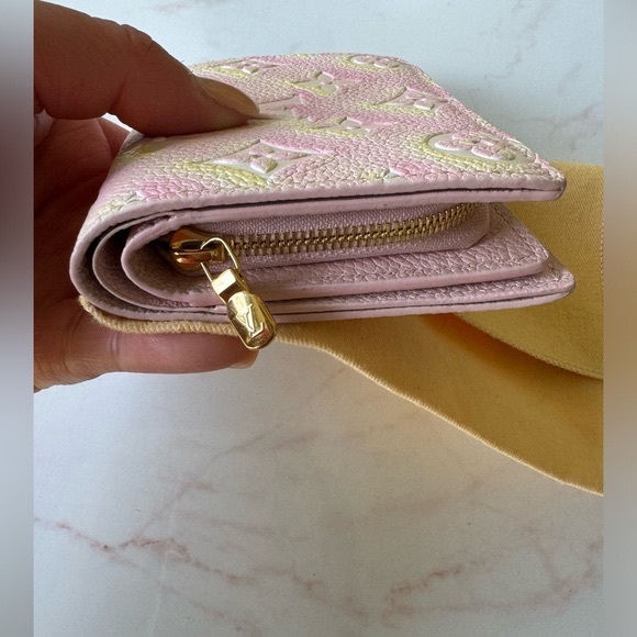 Louis Vuitton Stardust Clea wallet - Picture 5 of 7